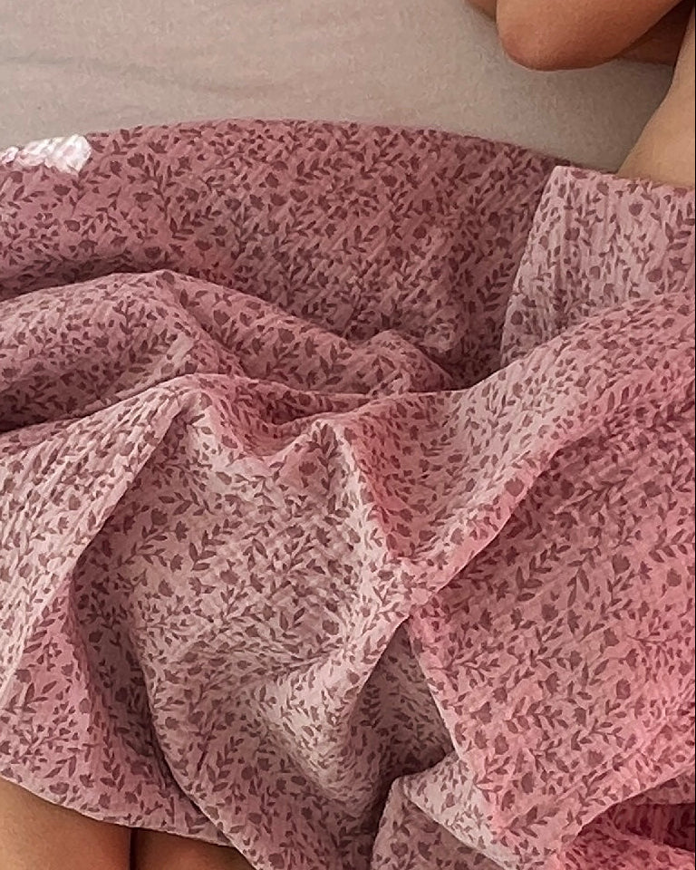Musselin Decke aus Baumwolle, Oeko-Tex – Weiche Sommerdecke, Überdecke, Schlafdecke Blush Blumen Blausberg Baby