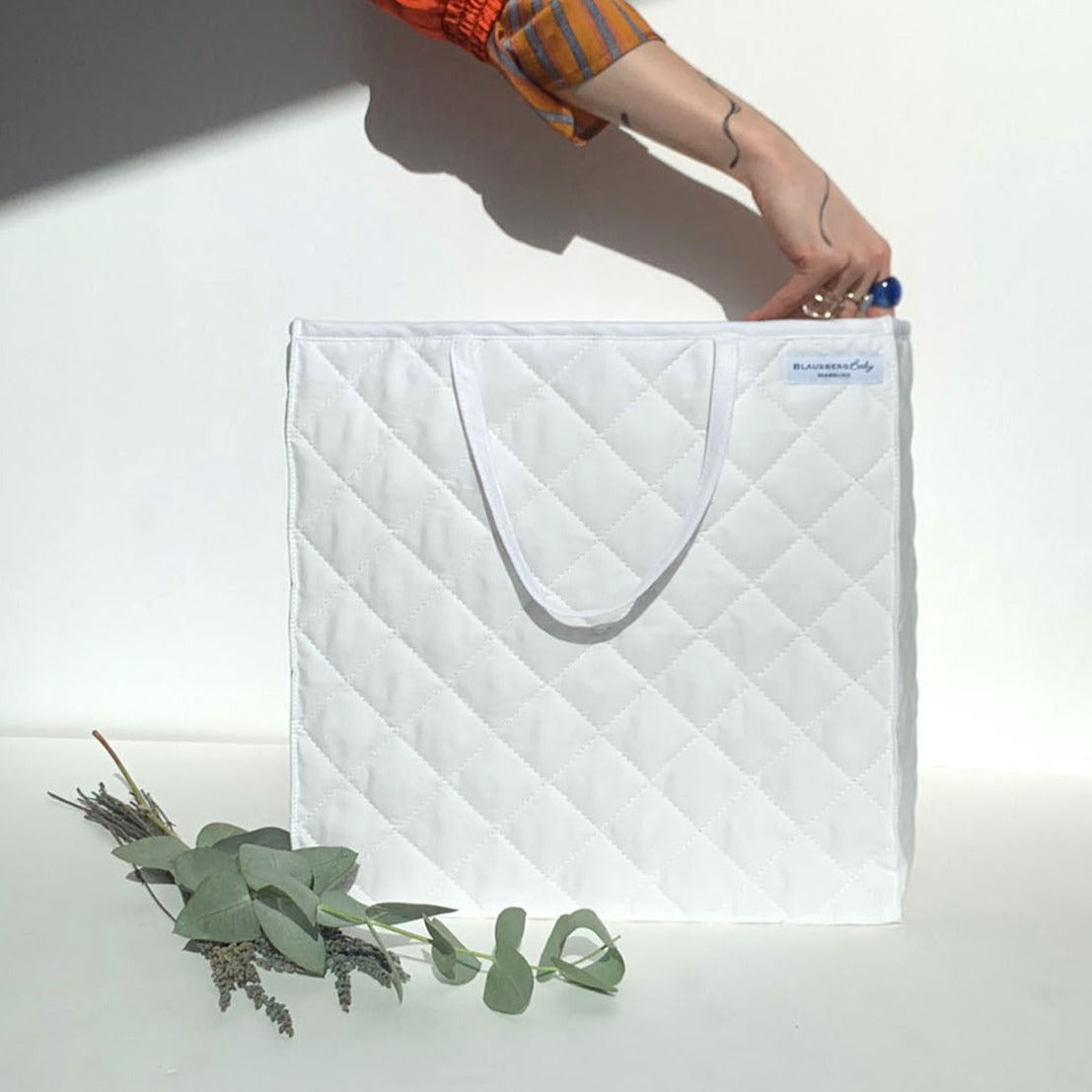 Große Geschenkbox,  Präsent zur Geburt oder Babyshower - Salbei Grün